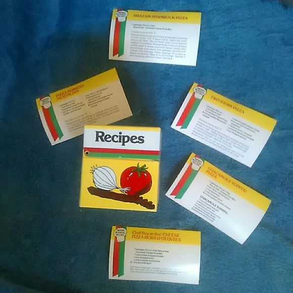 Vintage Chef Boyardee Recipe Box w/5 recipes - Picture 3 of 7